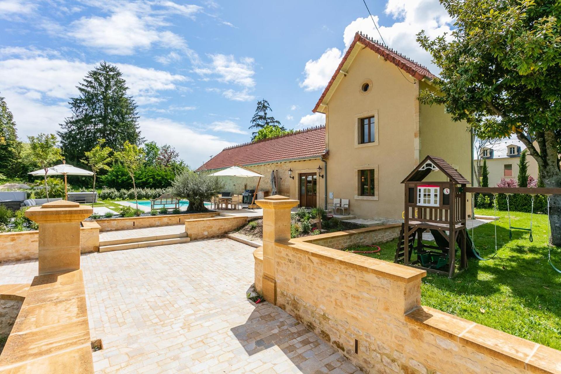 Calviac-en-PerigordGuardian House Of Chateau Monteil With Heated Pool And Jacuzzi别墅 外观 照片